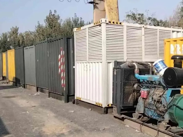 铁岭200KW柴油发电机机组每小时油耗是多少?